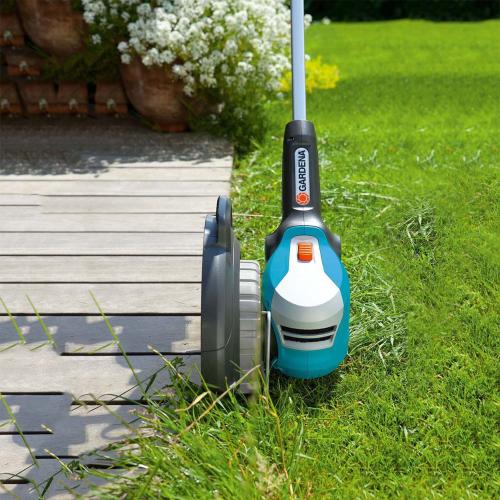 Máy cắt cỏ chạy điện cầm tay Gardena 09811-20