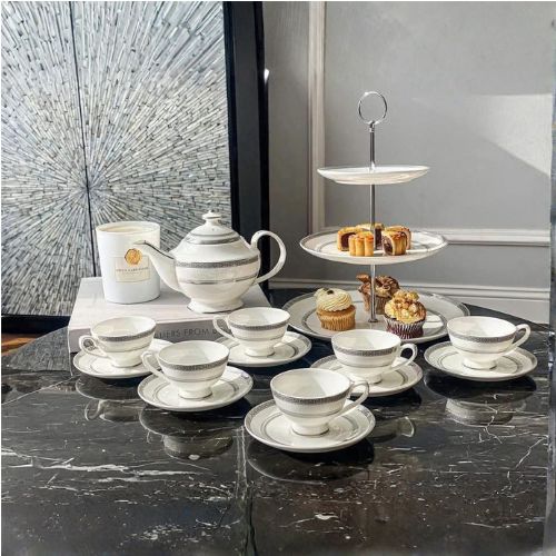 Đồ dùng bàn trà